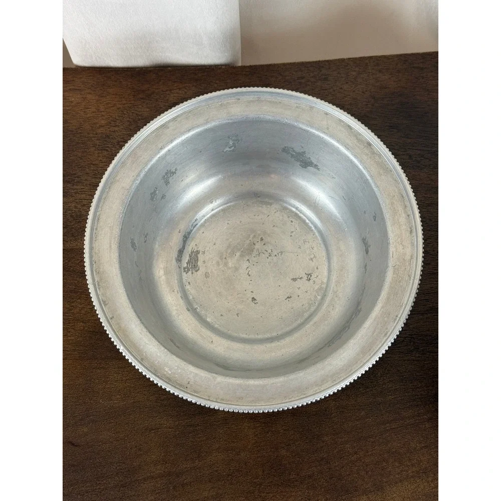 VTG 1960s BW Buenilum Hammered Aluminum‎ Covered Casserole Dish w/Lid 8 5/8